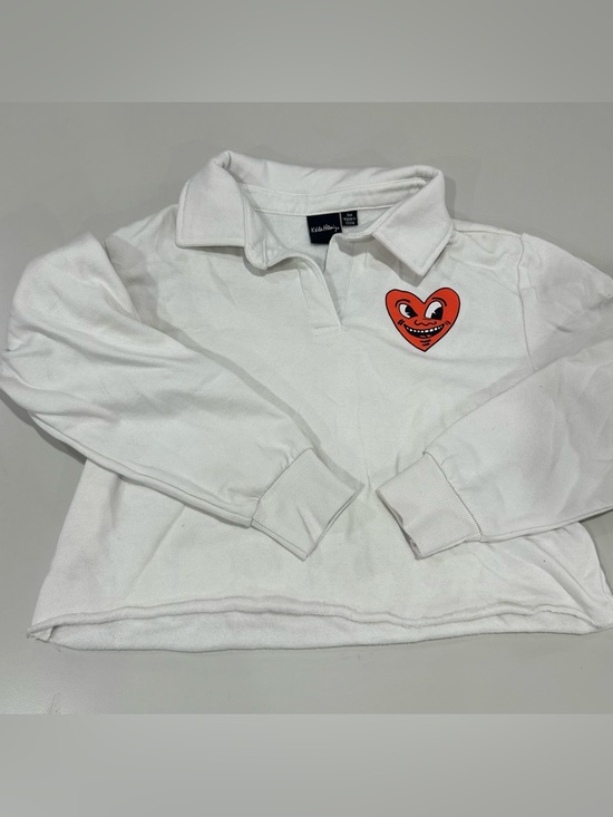 keith haring Tops - White Long Sleeve Polo with Orange Heart Patch
